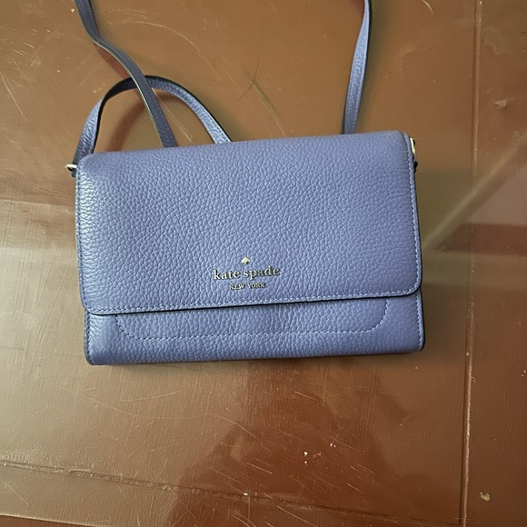 Kate spade small cross body - Picture 1 of 3